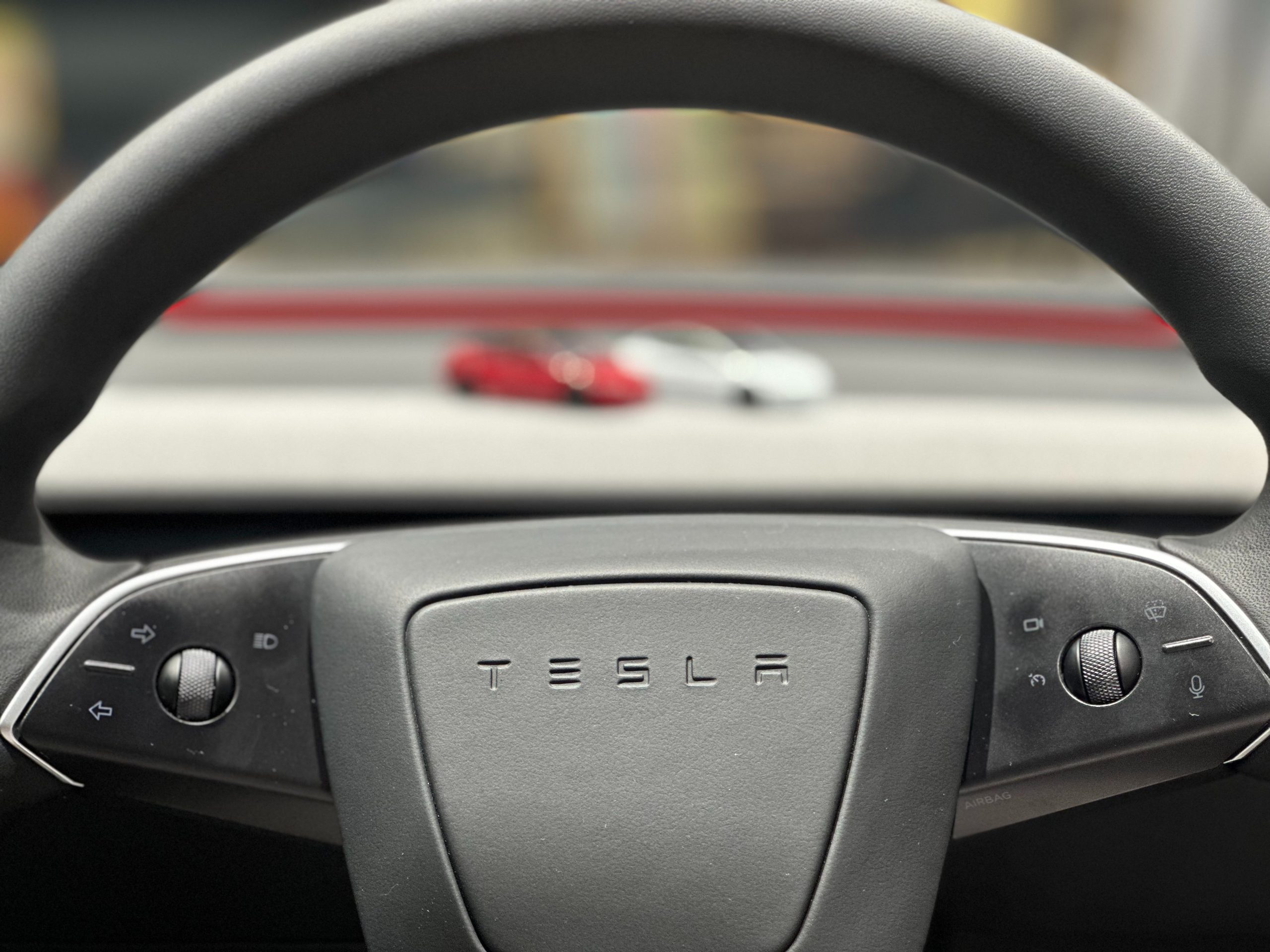 Акции Tesla (TSLA) получили целевое повышение цены на 32% от Bank of America