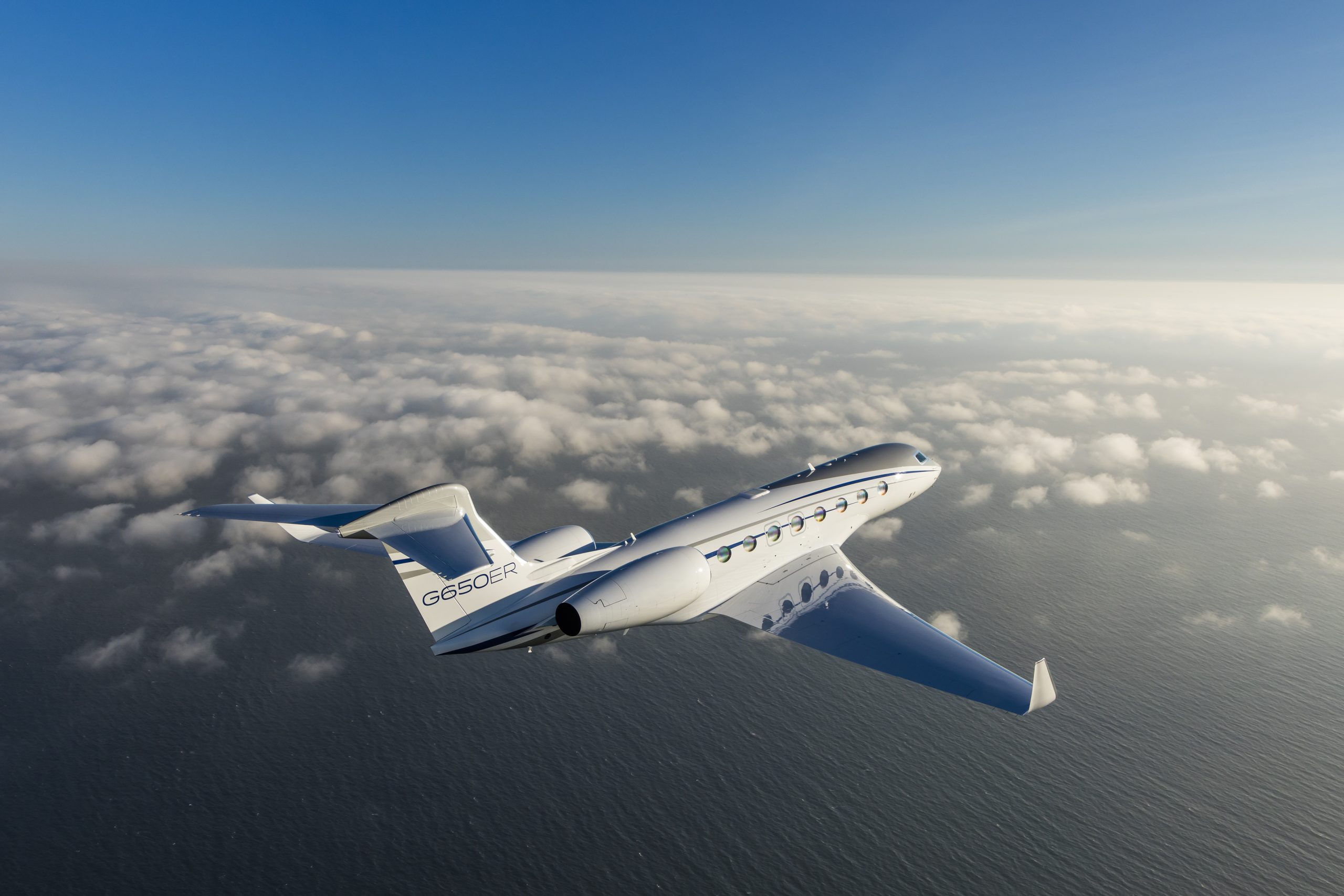Компания Gulfstream использует Starlink для улучшения подключения к Интернету на борту самолета