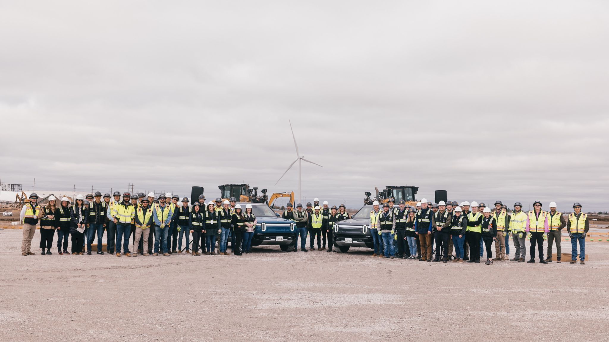 Rivian начинает расширение завода Normal для производства R2