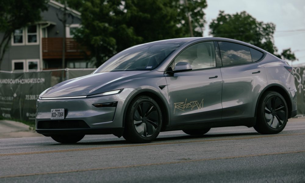 Tesla analysts are expecting big things from the stock